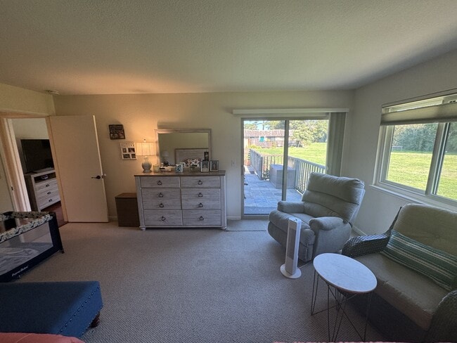 Building Photo - 23799 Monterey Salinas Hwy