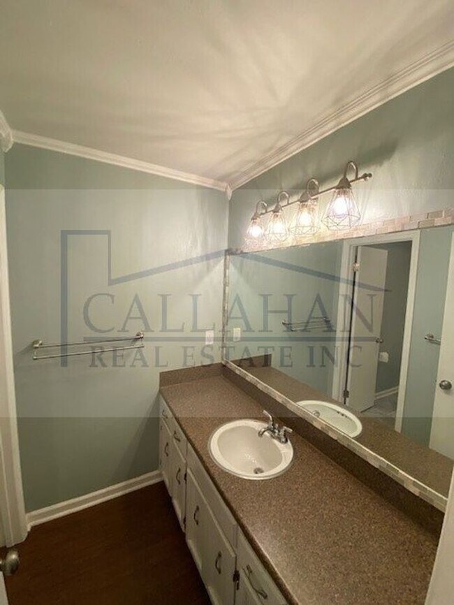 Building Photo - West Little Rock 4 Bedroom
