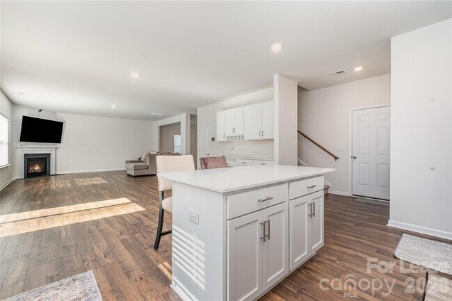 Building Photo - 10759 Adair Wds Dr