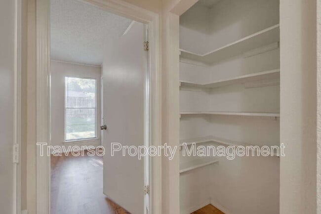Building Photo - 4808 Rye Glen Dr