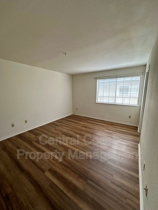 Building Photo - 311 Quail Run Ct