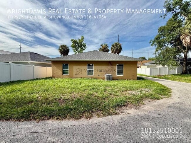 Building Photo - 2904 E Columbus Dr