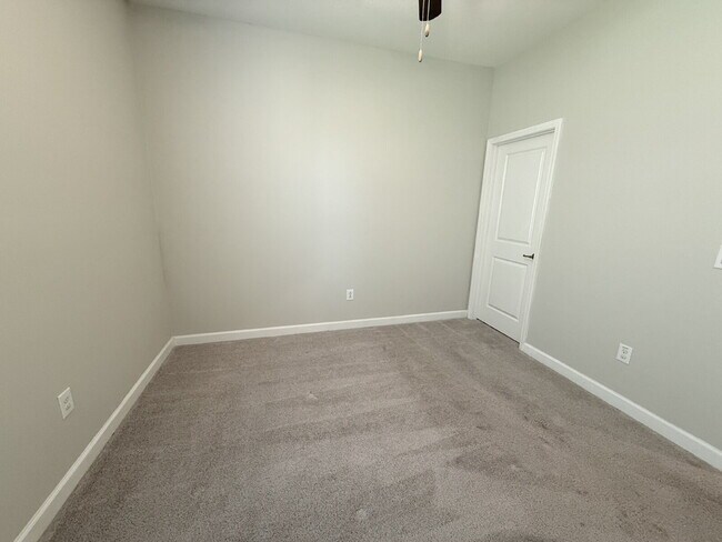 Building Photo - 2380 Bartolo Dr