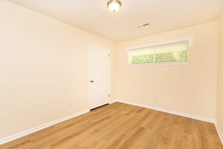 Building Photo - 4718 Arrowhead Trail