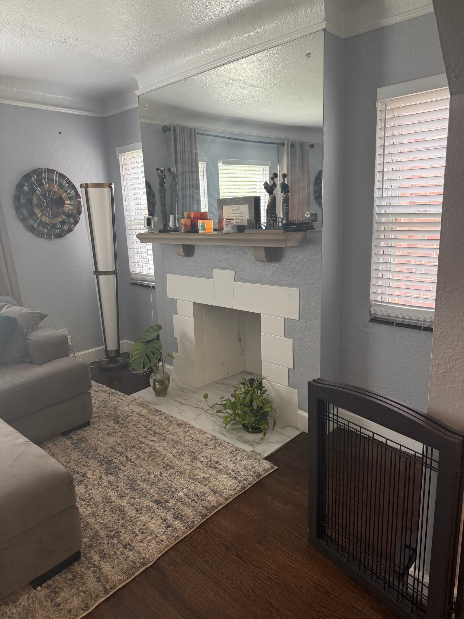 Building Photo - 18506 Snowden St