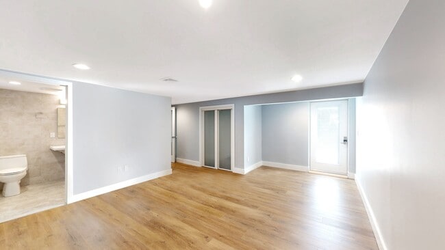 Building Photo - 1420 Oleri Terrace