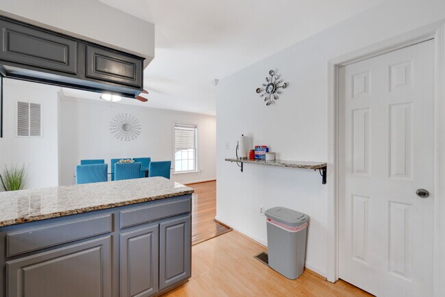 Building Photo - *Fully Furnished Option Available***Nestle...