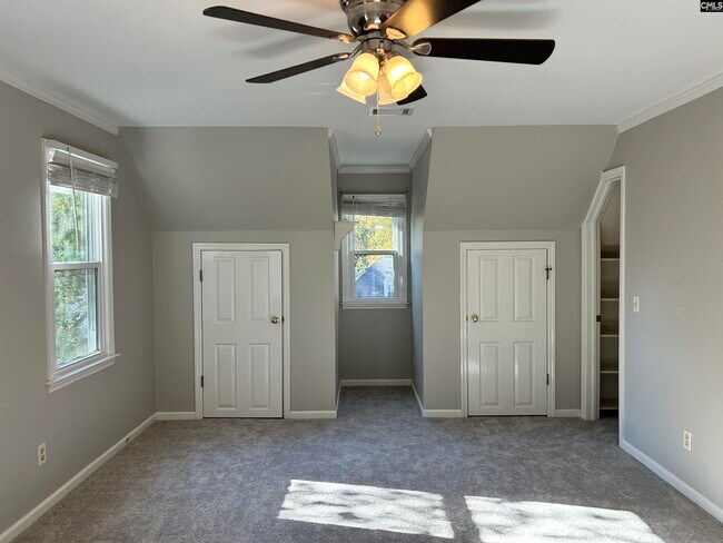 Building Photo - 305 Dean Hall Ln