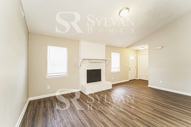 Building Photo - Life Just Got Better!