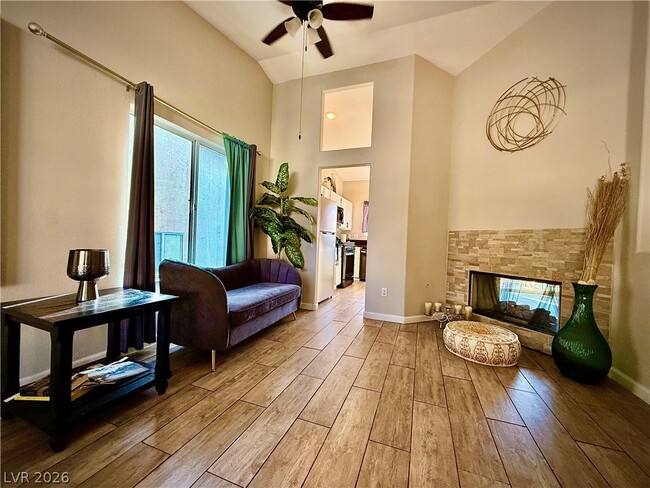 Building Photo - 2033 Riderwood Ave