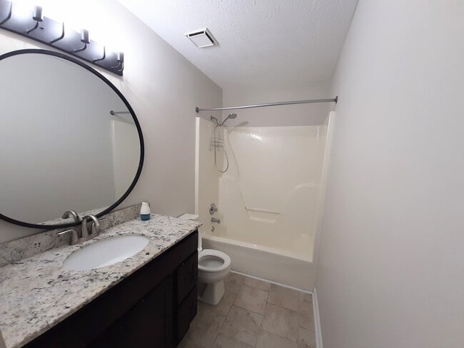 Building Photo - 391 Dorr Dr