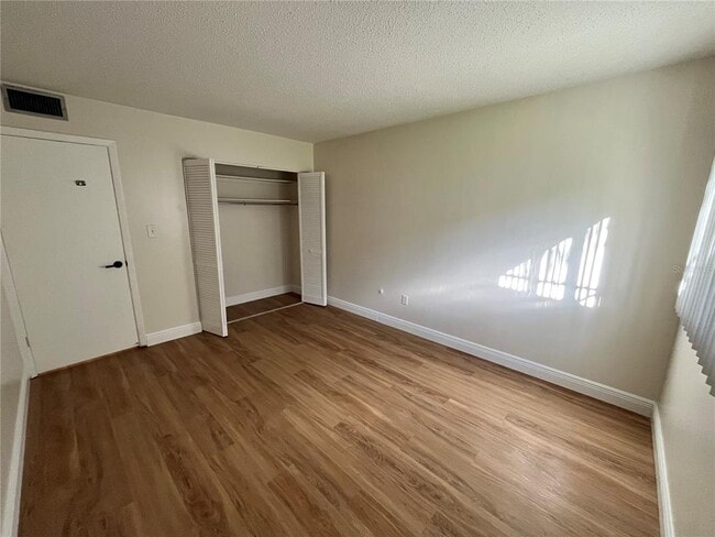 Building Photo - 4606 W Gray St