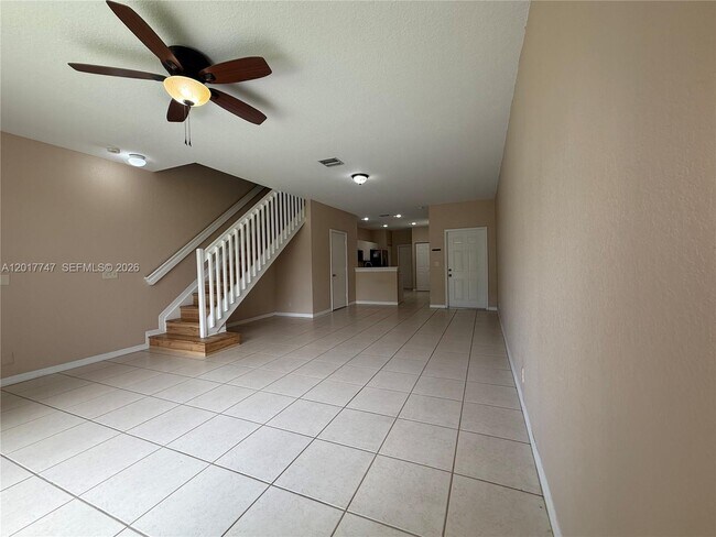Building Photo - 2434 Cordoba Bend