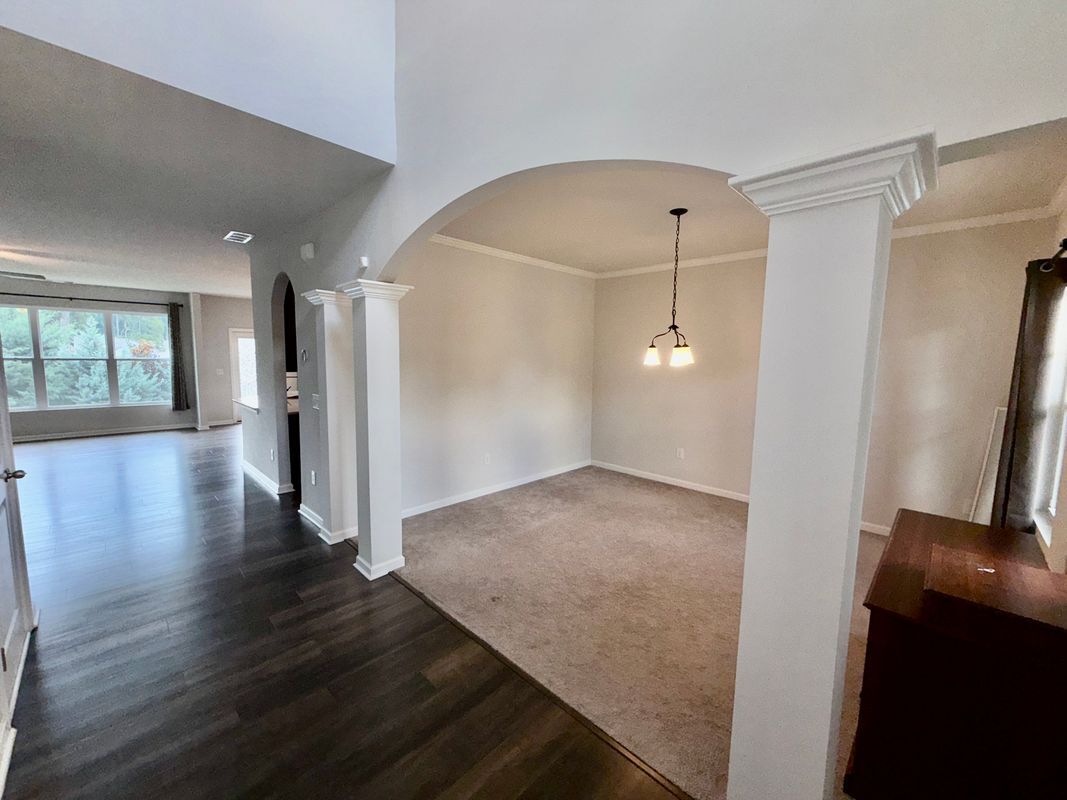Building Photo - 323 Coppergate Ct