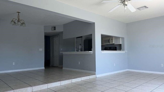 Building Photo - 226 Orchid Dr