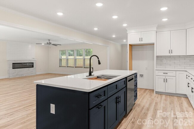 Building Photo - 116 Maple Grove Church Rd