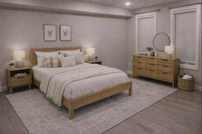 Building Photo - 801 Summit Ave