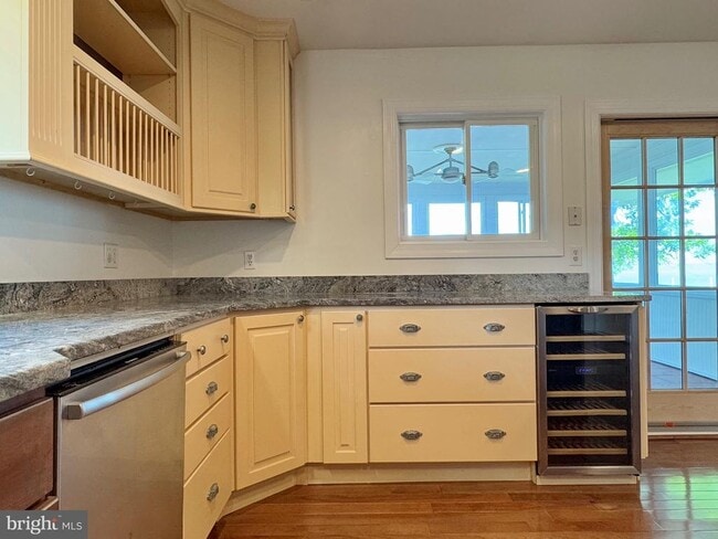 Building Photo - 11470 Mohawk Ct