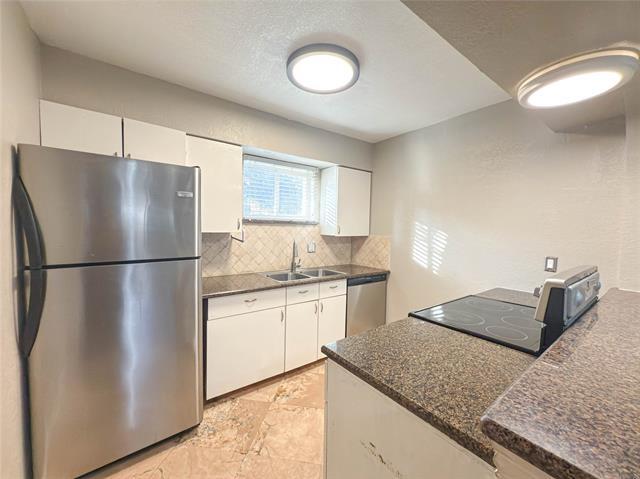 Building Photo - 4206 Hawthorne Ave