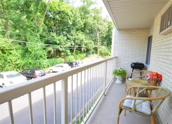 Building Photo - 200 Park Terrace Dr