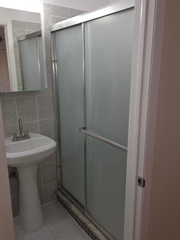 Bathroom - 826 E Capri Dr