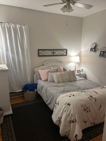 Bedroom View 3 - 1251 Spaight St