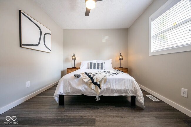 Building Photo - 1929 Prospect St