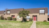 Building Photo - 2400 Buffalo Gap Rd