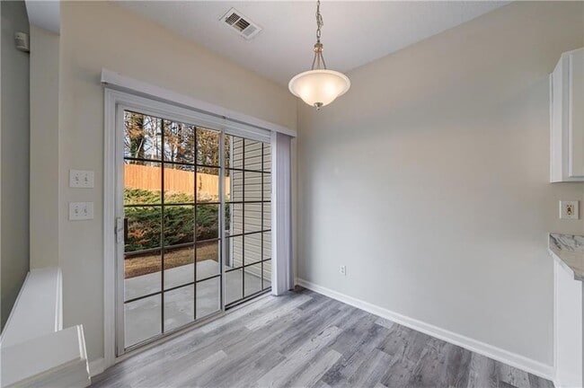 Building Photo - 2819 Ashleigh Ln