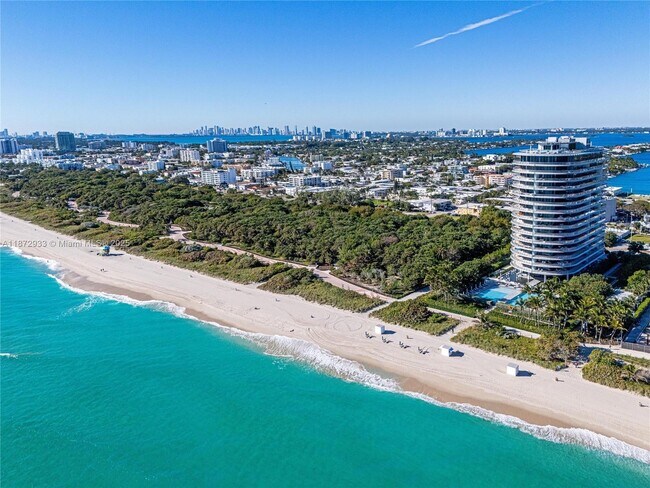Building Photo - 8701 Collins Ave