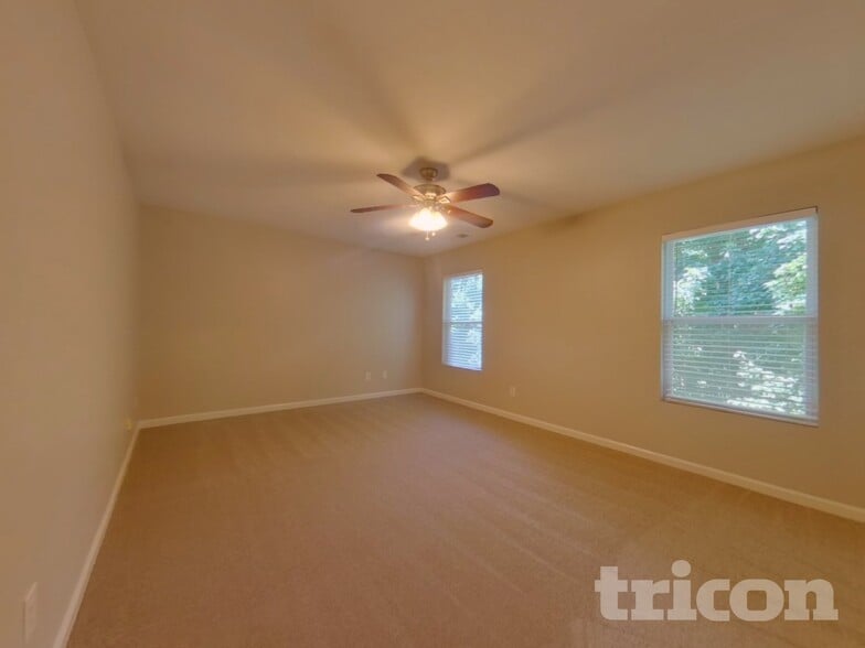 Building Photo - 1025 Joselynn Drive