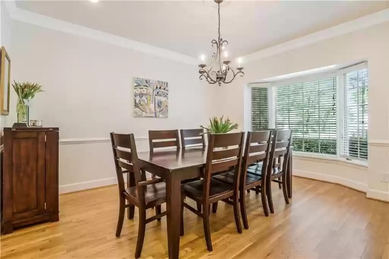 Building Photo - 3346 Mathieson Dr NE