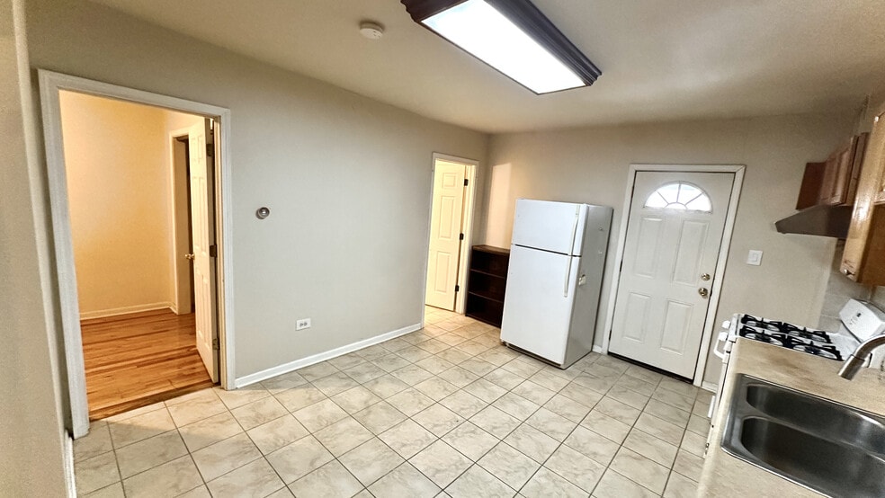 Building Photo - 3744 S Wallace St