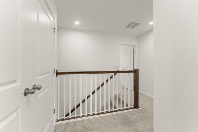 Building Photo - 1366 Tarflower Dr