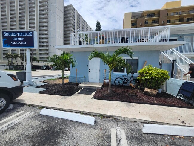Building Photo - 819 N Ocean Blvd