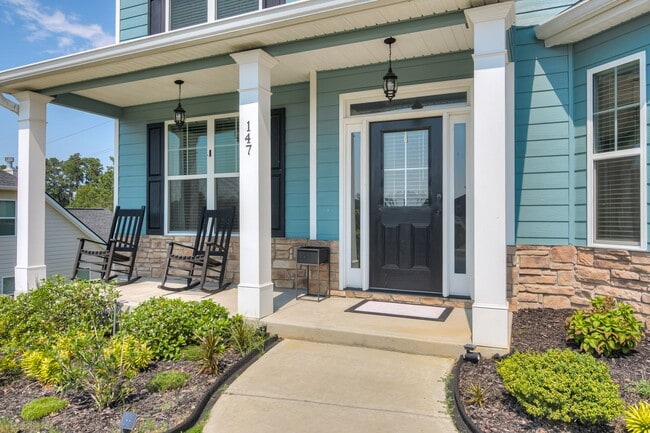 Building Photo - 147 Nesbit Dr