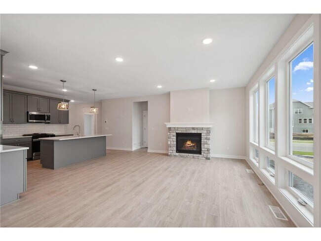 Building Photo - 13104 Ghia Ct NE