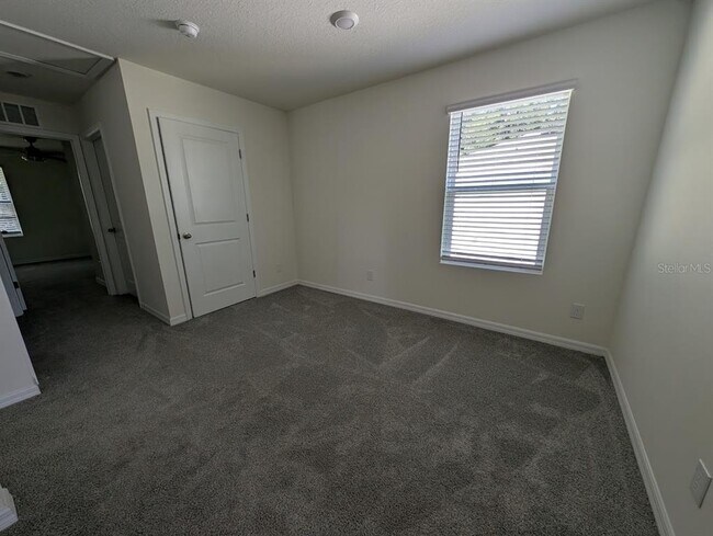Building Photo - 5179 SW 49th Ln