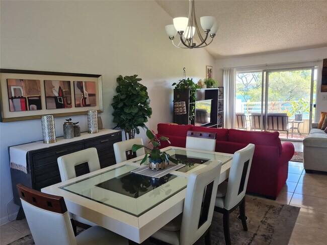 Building Photo - 3421 NW 44th St