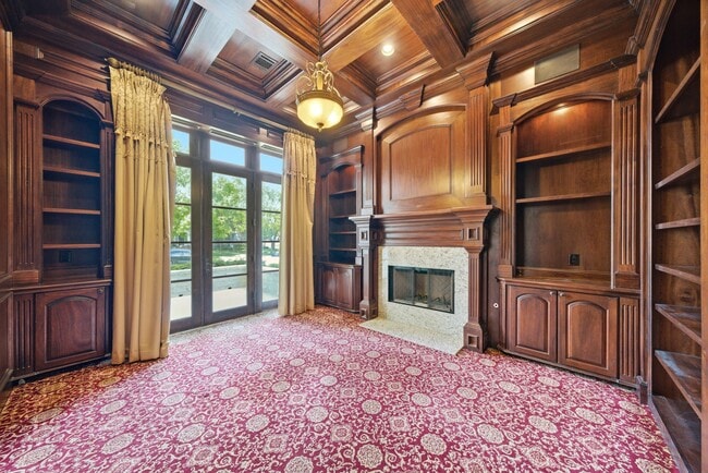 Building Photo - 5339 Tilbury Dr