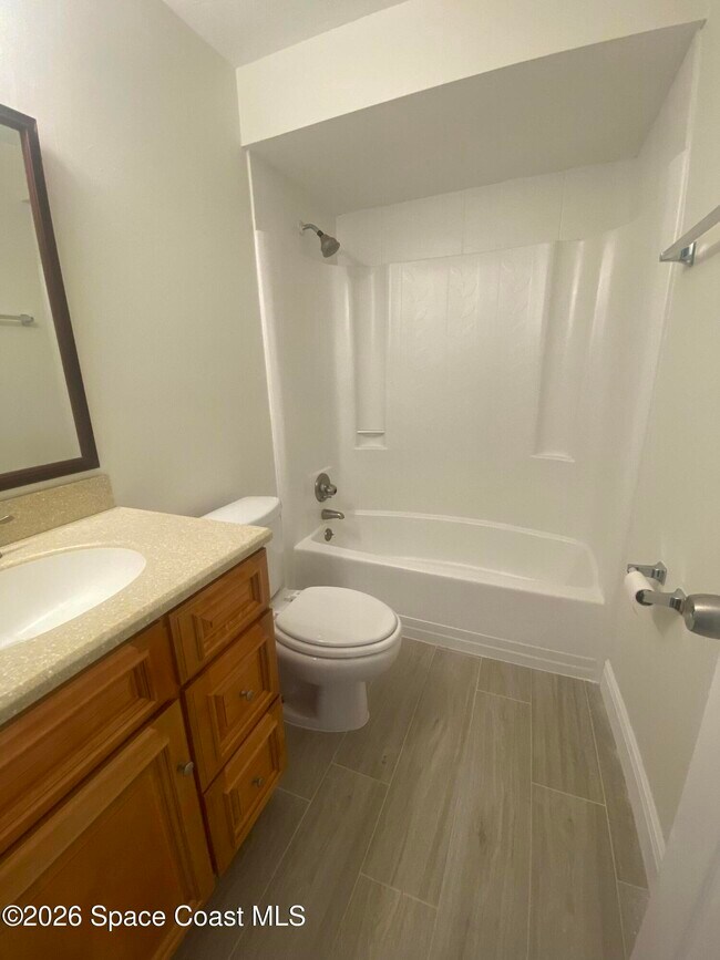 Building Photo - 624 Casa Grande Dr