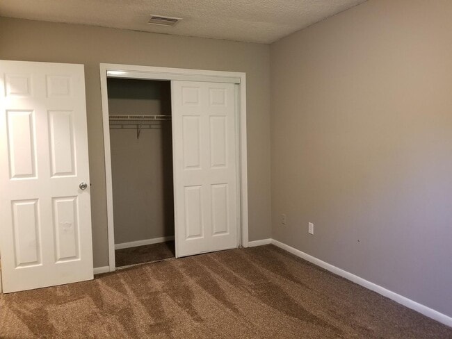 Building Photo - 7225 Buffalo Ave