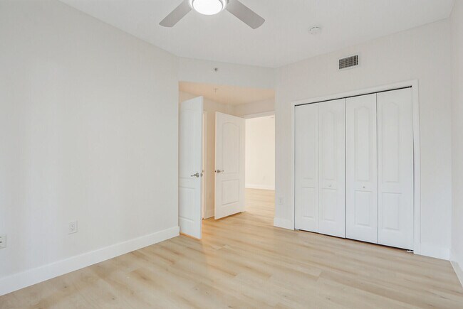 Building Photo - 11037 Legacy Blvd