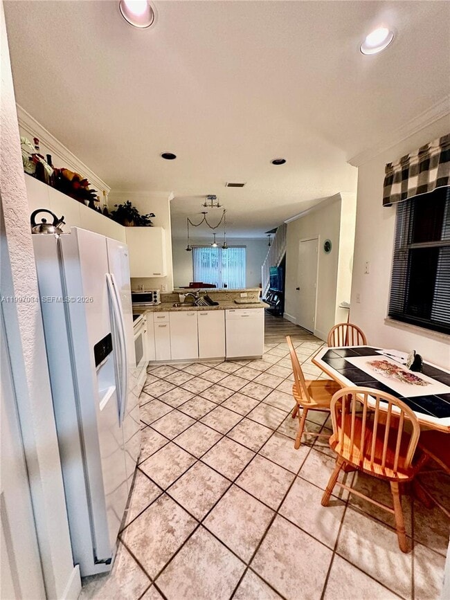 Building Photo - 2122 Pasa Verde Ln