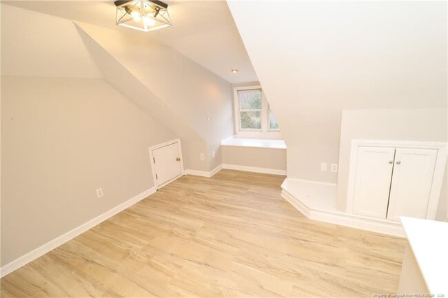 Building Photo - 2704 Thurrock Dr