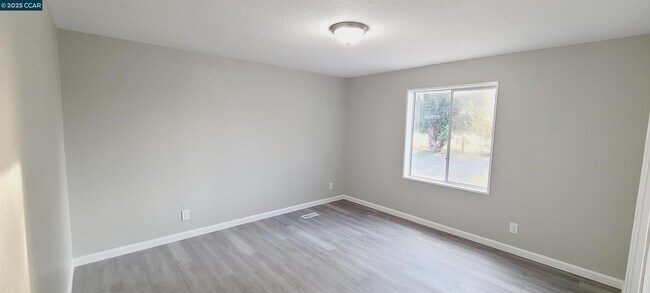 Building Photo - 5750 Sellers Ave