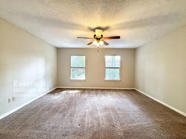 Building Photo - 1785 Chandelier Cir E