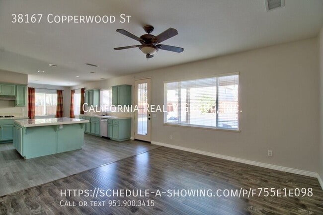 Building Photo - 38167 Copperwood St