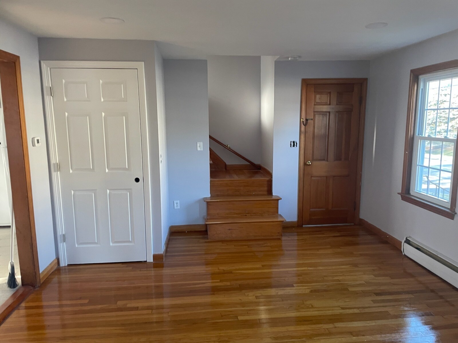 Building Photo - 405 High St