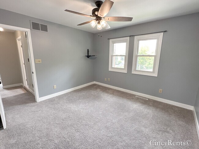 Building Photo - 416 High St